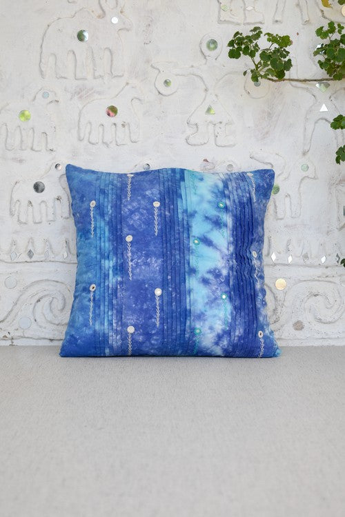 Okhai 'Nightfall' Cotton Scratch Tie and Dye Cushion Cover