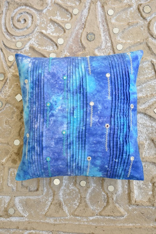 Okhai 'Nightfall' Cotton Scratch Tie and Dye Cushion Cover