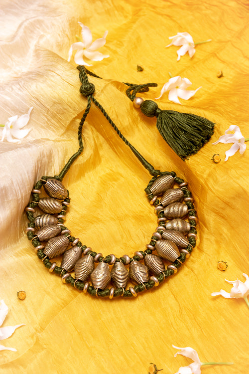 D86 Brass Thread Choker Handmade Necklace Online 