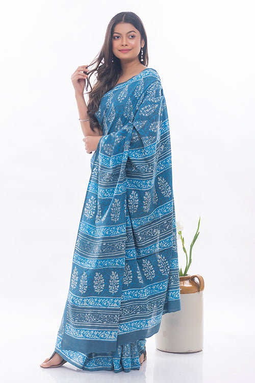 Summer Classics. Dabu Block Printed Cotton Saree - Warm Blue Leaves