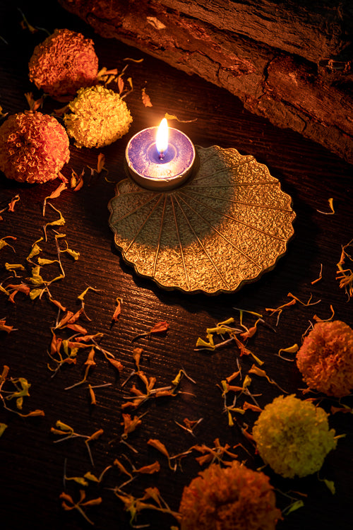 Miharu Lotus Leaf Dhokra Handmade Candle Stand Online