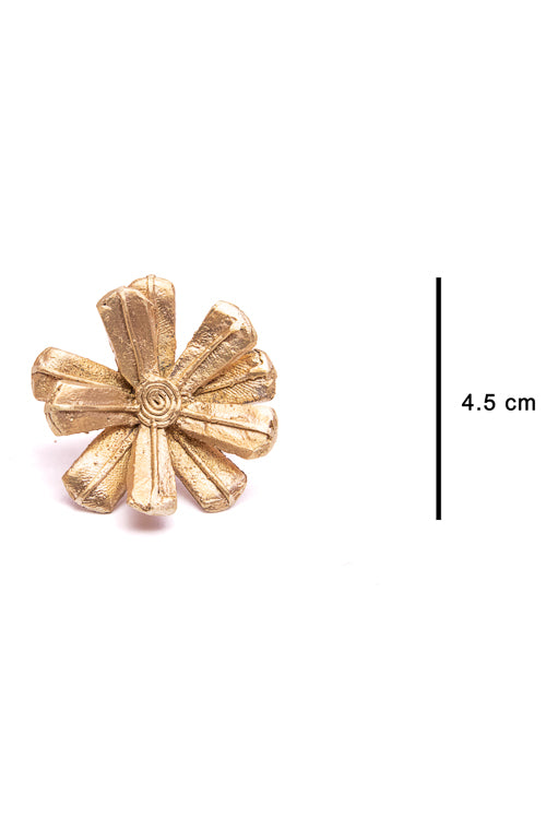 Miharu Dokra Double Flower Finger Ring