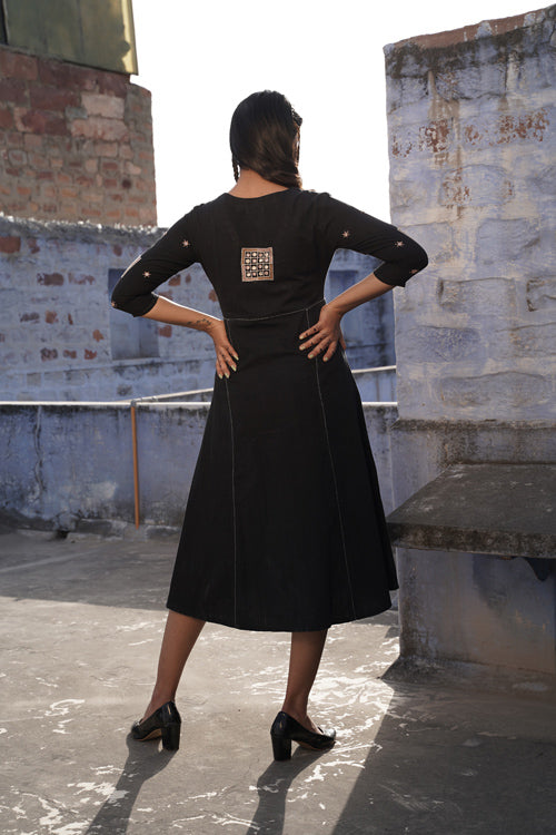 Urmul 'Nayab'  Handloom Kurti set (Kurti,Pant )