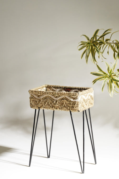 Sirohi Dylan - Contemporary Organizer