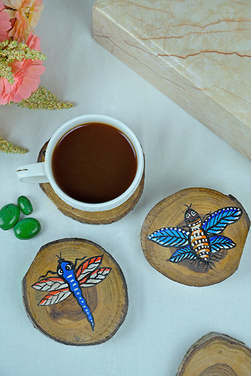 Diorama Designs Teak Wood Handpainted Flies Coasters- Set Of 4