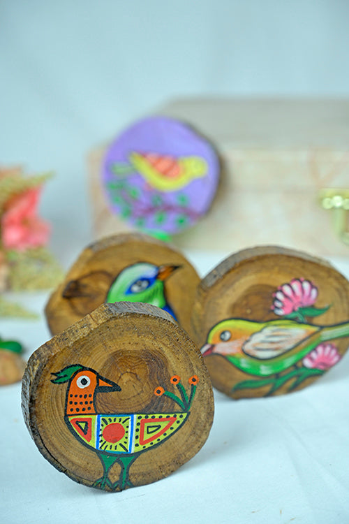 Diorama Designs Teak Wood Handpainted Chirping Coasters- Set Of 4