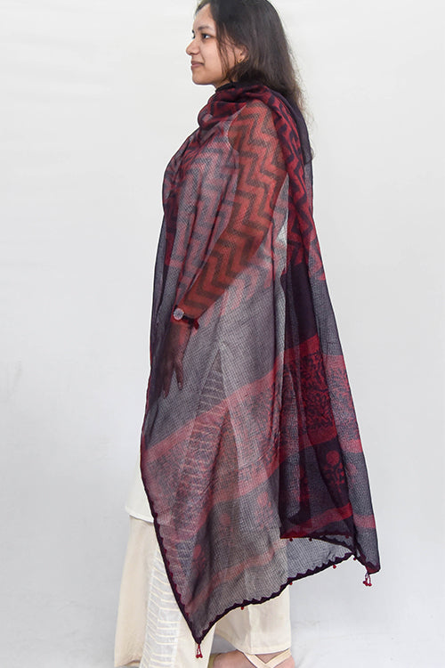 Sadhna 'Bhaan' Black Kotadoriya Applique Work Cotton Dupatta.