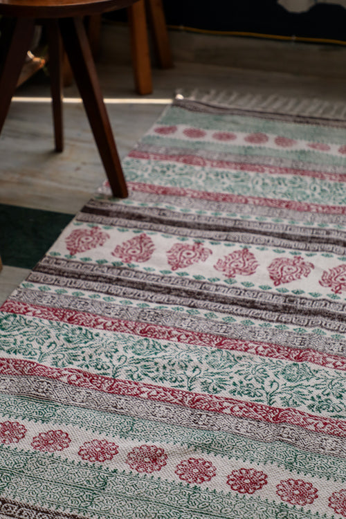 SootiSyahi 'Flowering Blush' Handblock Printed Cotton Dhurrie Rug