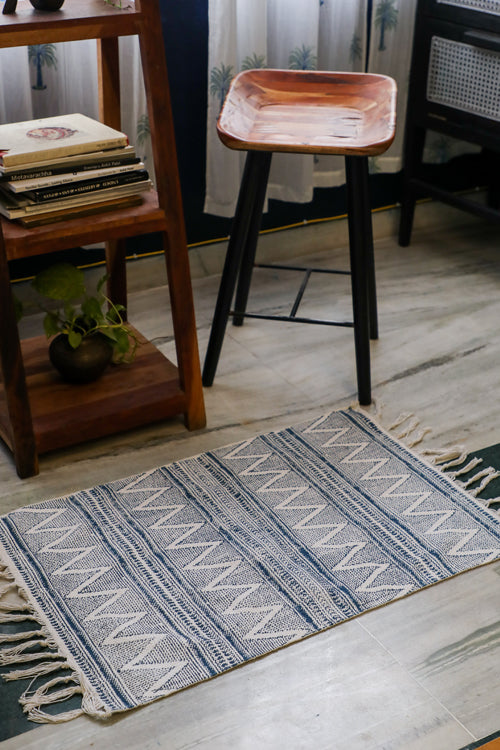 SootiSyahi 'Arctic Current' Handblock Printed Cotton Dhurrie Rug