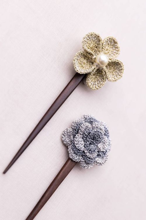 Samoolam Metallic Thread Flowers Hair Stick (Pair)