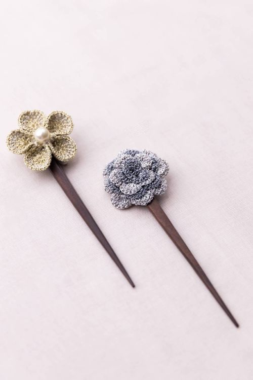Samoolam Metallic Thread Flowers Hair Stick (Pair)
