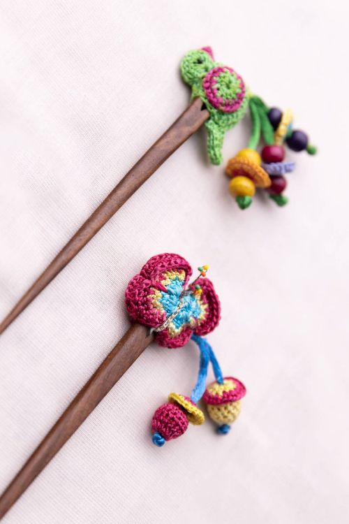 Samoolam Multicoloured Bird Butterfly Hair Stick (Pair) Green