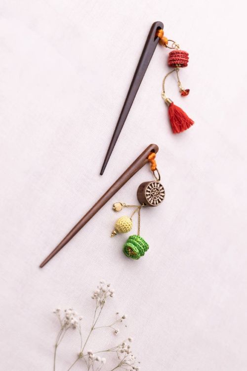 Samoolam Multicoloured Crochet & Block Hair Sticks (Pair)