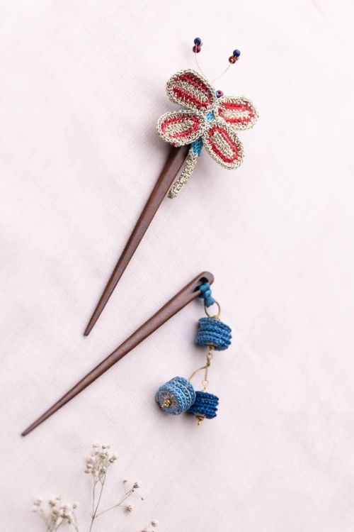 Samoolam Crochet Butterfly & Tiki Hair Sticks (Pair)