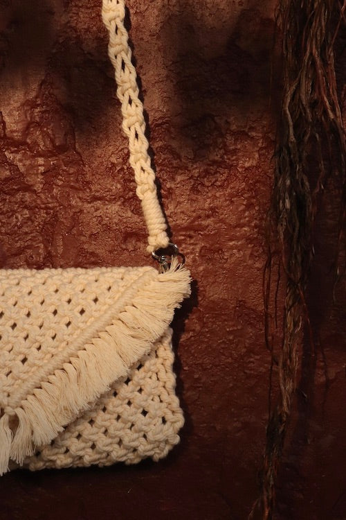 House of Macrame Handcrafted Macrame Clutch Bag with swing (Off-white)