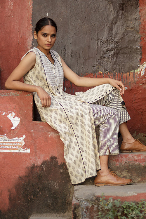 Sadhna Nirali Beige V Neck Long Cotton Kurta For Women Online