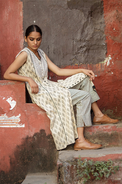Sadhna Nirali Beige V Neck Long Cotton Kurta For Women Online