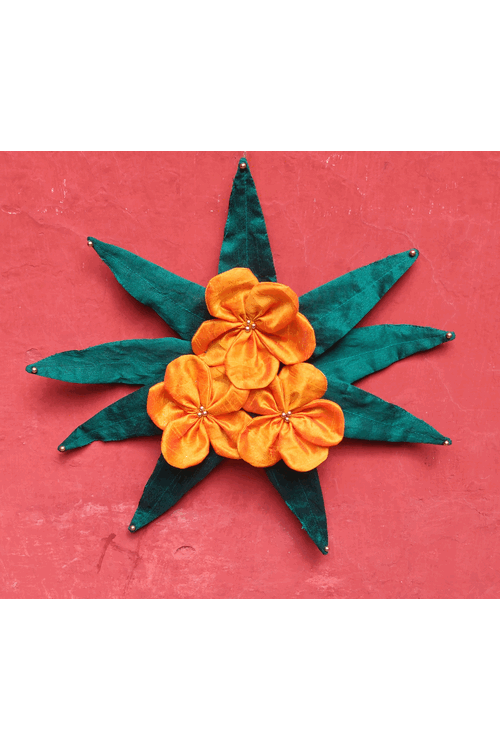 "Svatanya" Handcrafted Eco-Friendly Marigold & Mango Leaf Toran