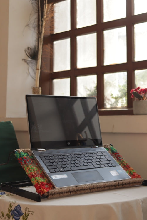 Métier Jute & Textile Laptop Table