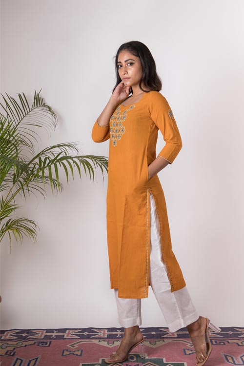 Urmul Tara Yellow Hand Embroidered Cotton Kurta Pant Set Online