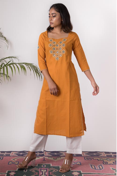 Urmul Tara Yellow Hand Embroidered Cotton Kurta Pant Set Online