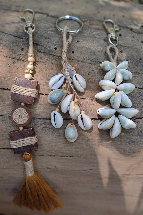 Whebyabira-Wood-Tassel-Bag-Charm