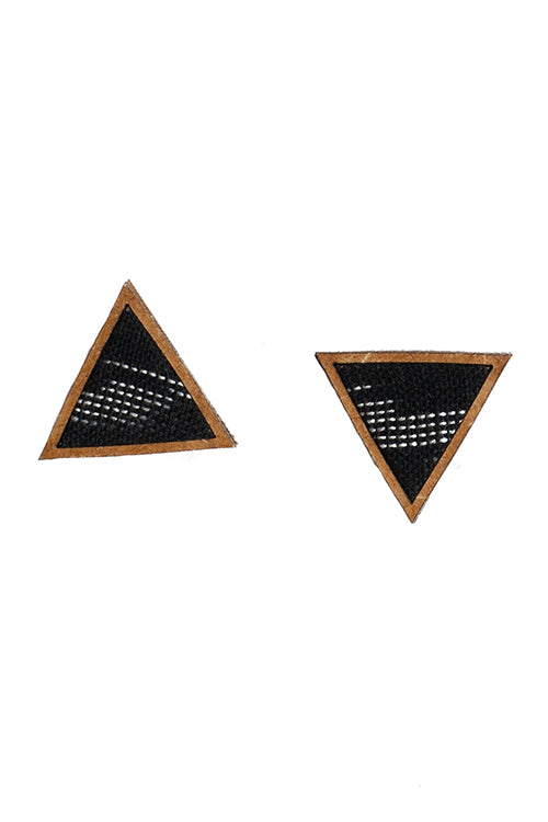 Whe Black And White Mdf Stud