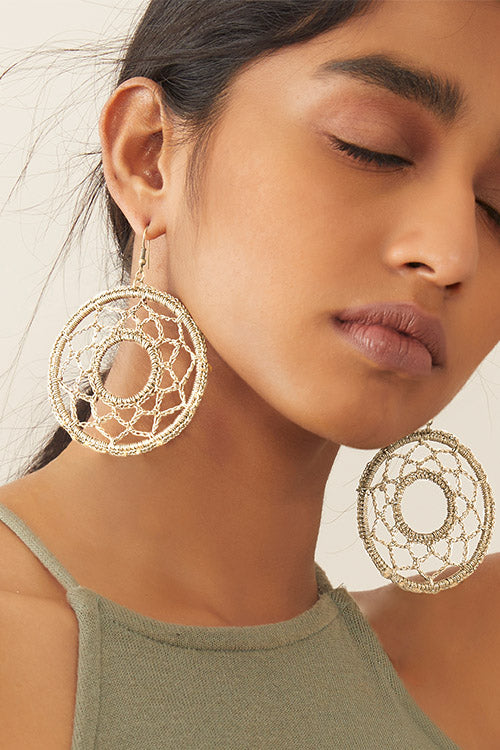 Whe Handmade Golden Round Crochet Earring