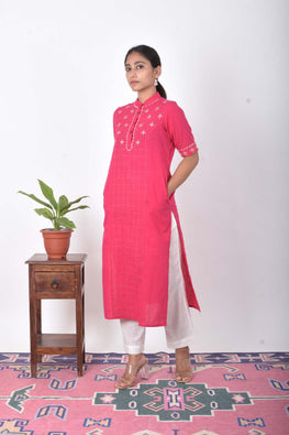 Urmul Gulshan Pink Handloom Chinese Collar Kurta For Women Online