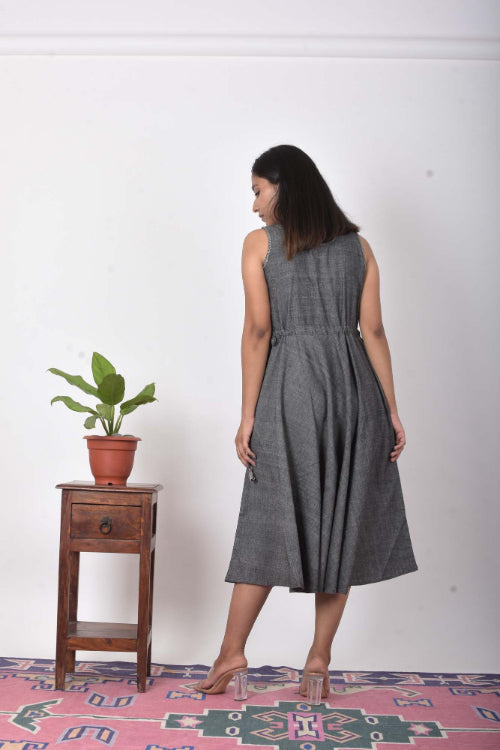 Urmul'Shama' Handloom Dress