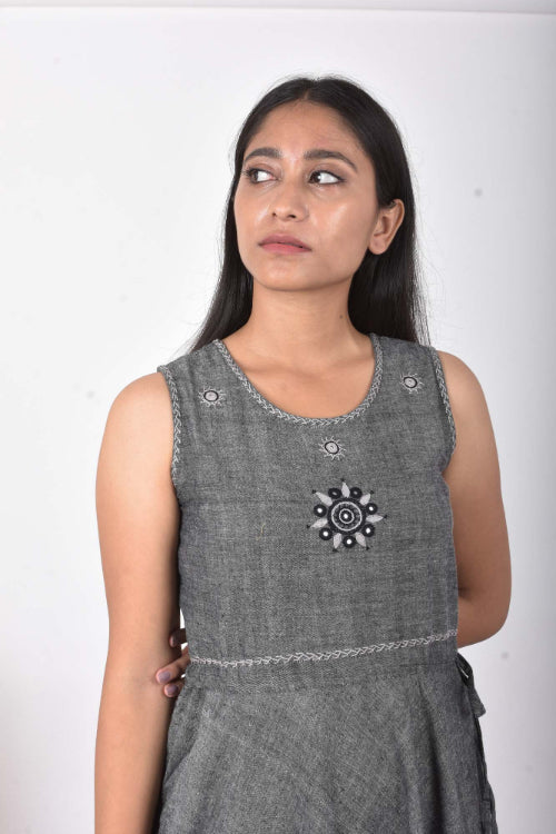 Urmul'Shama' Handloom Dress