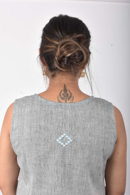 Urmul Moth Grey Embroidered Handloom Cotton Short Dress For Women 