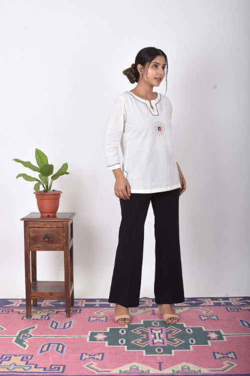 Urmul'Pavitra' Cotton Top