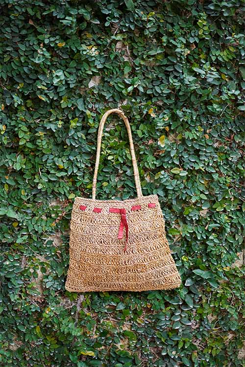 Gramya Handcrafted Banana Fibre Red Knot V Crochet Bag