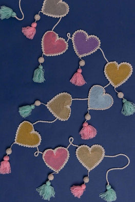 Samoolam Handmade Kids Room Decor Bunting ~ Hearts