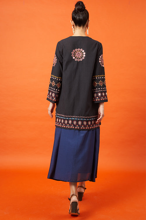 Okhai 'Maharani' Kutch Embroidered Pure Cotton Long Jacket