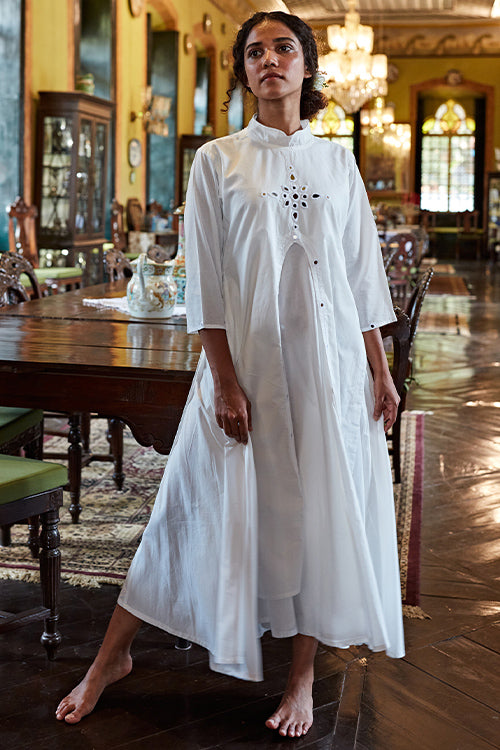 Dadam sikini ogziga soldi Qizlar videoda jinsiy aloqa apparatlarida sinovdan otmoqda