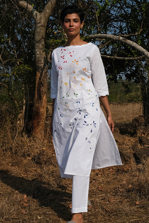 Okhai 'Butterfly Heart' Hand Embroidered and Mirrorwork Kurta