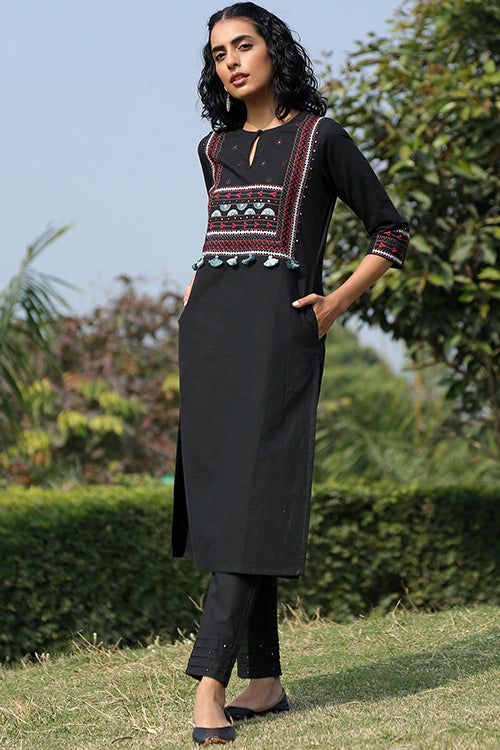 Okhai 'Rubab' Hand Embroidered Pure Cotton Kurta