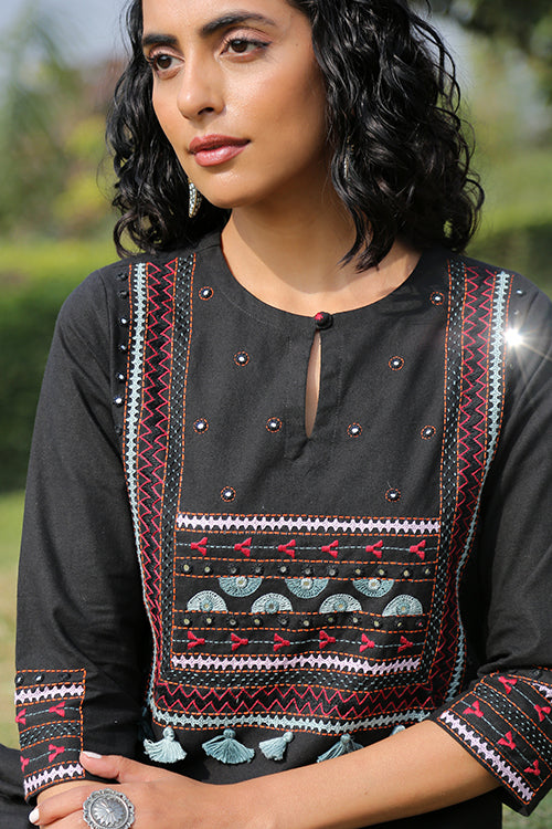 Okhai 'Rubab' Hand Embroidered Pure Cotton Kurta