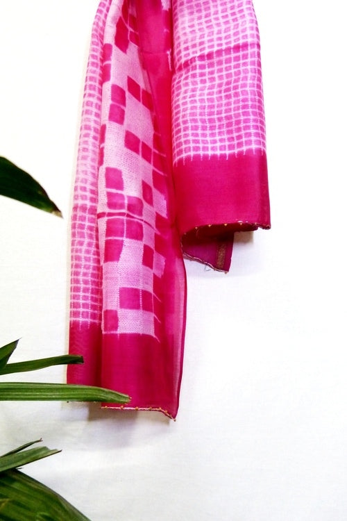Mura Shibori Handcrafted Bright Pink Heavy Chanderi Stole