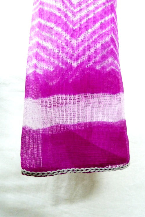 Mura Shibori Handcrafted Pink White Zig Zag Silk Kota Stole