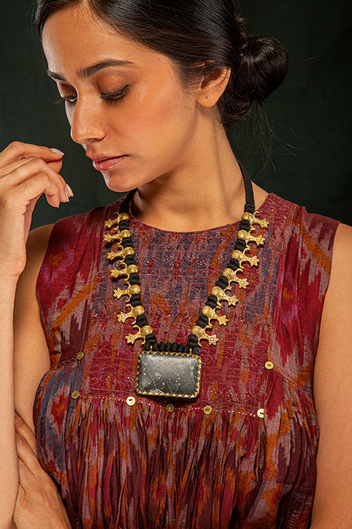 Mayabazaar 'Statement' Handknotted Daria Necklace