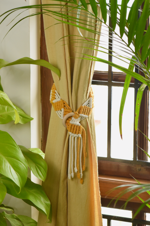 Indian Yards ‘Zig Zag’ Macrame Cotton Set Of 2 Yellow Curtain Ties