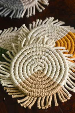 Indian Yards ‘Single Slice’ Macrame Cotton Set Of 4 Coasters