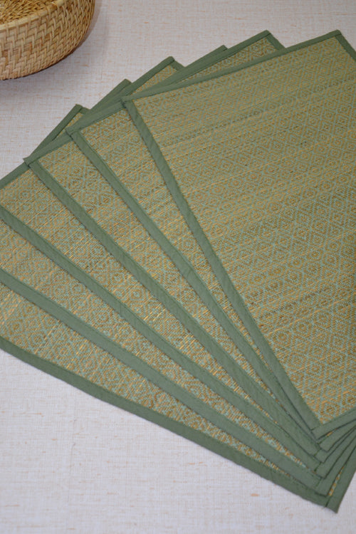 Dharini Madurkathi Diamond Placemats Pista Green