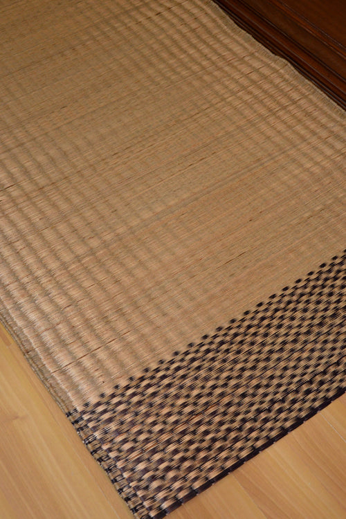 Dharini Madurkathi Floor Mat (3Ft x 6Ft) (Natural-Charcoal) – Okhaistore