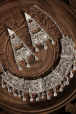 Silver Linings "Mughal" Silver Filigree Handmade Choker Set