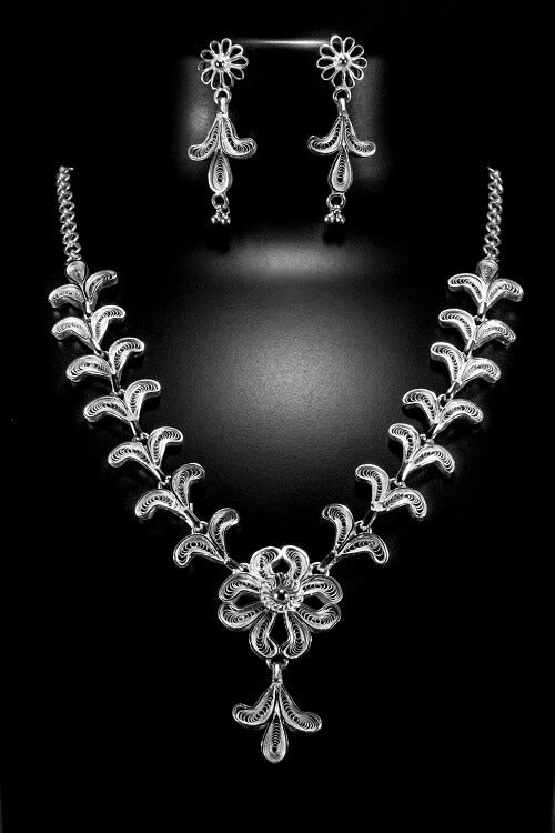 Silver Linings "Floral" Silver Filigree Handmade Necklace Set