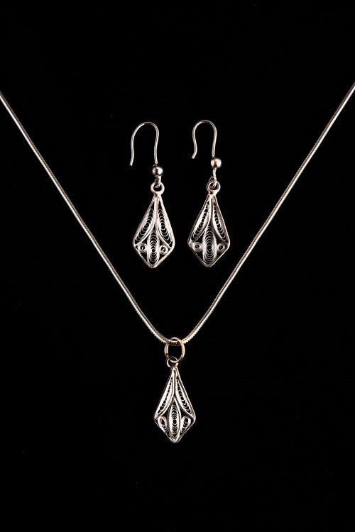 Silver Linings Kites Handmade Silver Filigree Pendant Set Online
